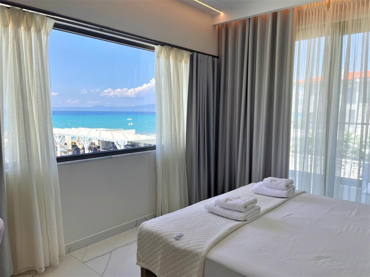 Laguna Resort By Diomedes Group Hanioti Ngoại thất bức ảnh