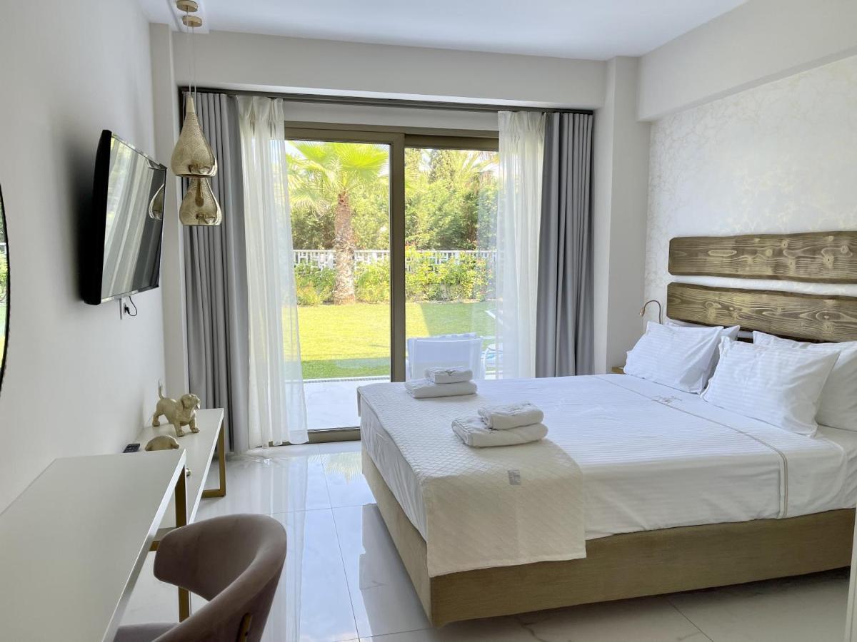 Laguna Resort By Diomedes Group Hanioti Ngoại thất bức ảnh